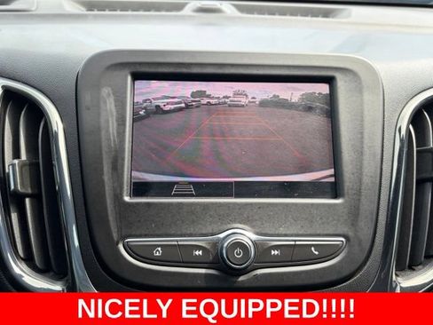 Used 2022 Chevrolet Equinox RS FWD image 23