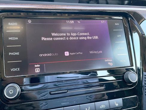 Used 2020 Volkswagen Passat 2.0T SEL image 33