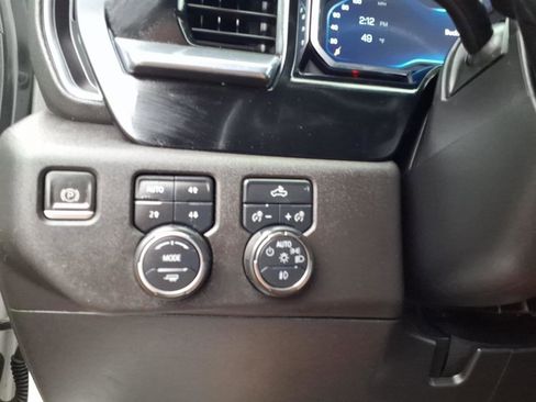 Used 2022 Chevrolet Silverado 1500 RST image 13