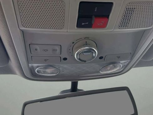 Used 2014 Volkswagen Passat TDI SE image 45