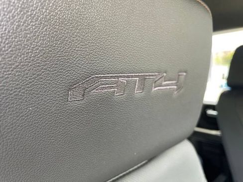 Used 2022 GMC Sierra 2500 AT4 AWD/4WD image 34
