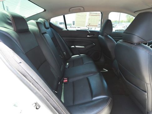 Used 2020 Nissan Altima 2.5 SR FWD image 27