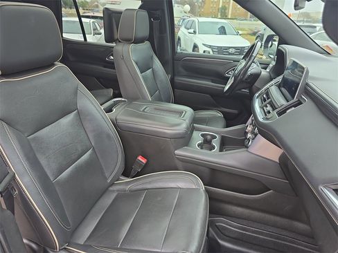 Used 2021 GMC Yukon SLT w/ SLT Luxury Plus Package image 10