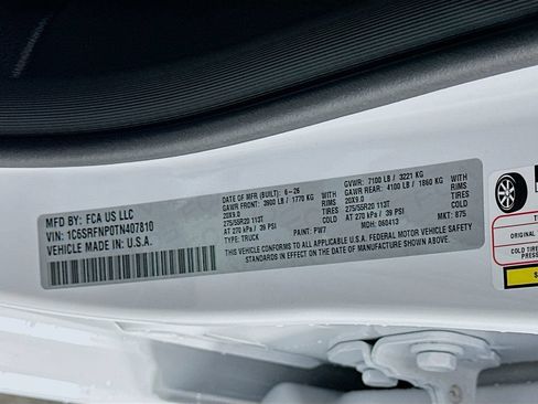 New 2026 RAM 1500 Express AWD/4WD image 19