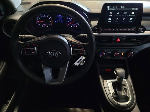 Used 2020 Kia Forte LXS FWD image 22