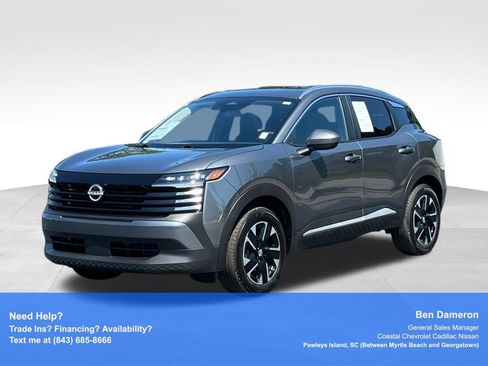Used 2025 Nissan Kicks SV w/ SV Premium Package AWD/4WD image 1
