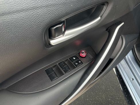 Used 2024 Toyota Corolla SE FWD image 16