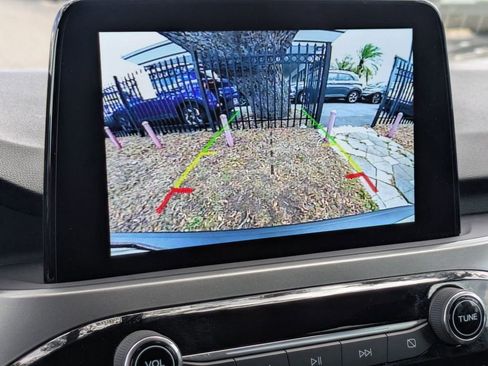 Used 2025 Ford Escape Active FWD image 17