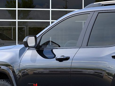 New 2027 GMC Terrain AT4 w/ Technology Package II AWD/4WD image 12