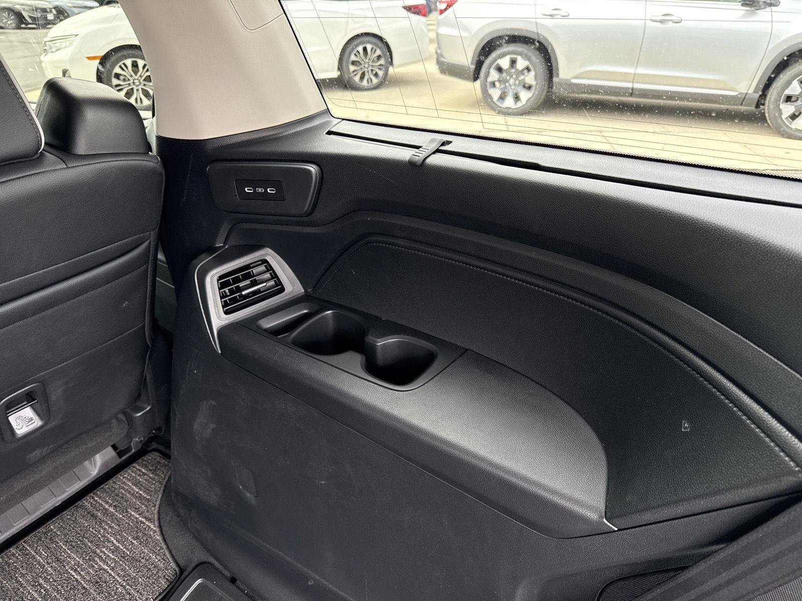 Certified 2026 Honda Odyssey Touring image 8