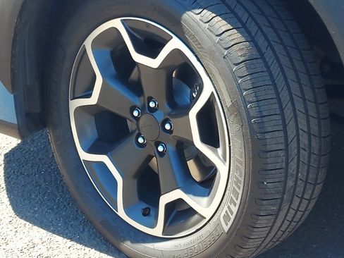 Used 2014 Subaru Crosstrek 2.0i Premium image 16