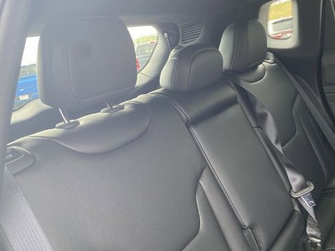 New 2026 Jeep Compass Limited image 30