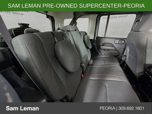 Used 2025 Jeep Wrangler Unlimited Sahara w/ Safety Group image 25