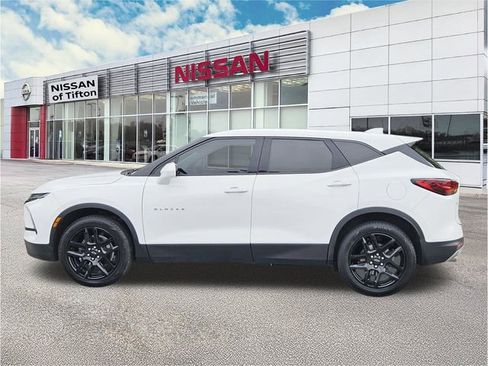 Used 2023 Chevrolet Blazer LT FWD image 7