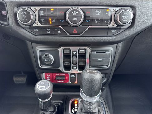 New 2025 Jeep Wrangler Willys image 27