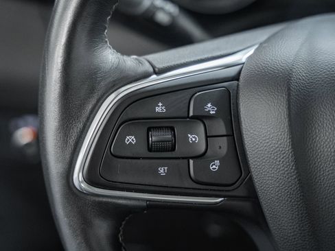 Used 2023 Buick Encore GX Essence w/ Experience Buick Package image 33