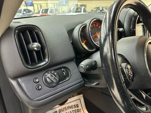 Used 2019 MINI Cooper Countryman image 15
