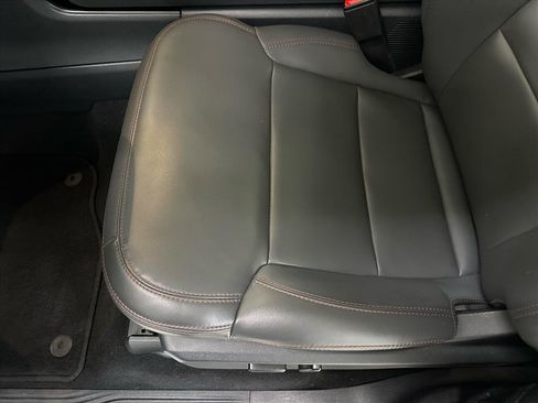 Certified 2025 Ford Expedition Active image 23