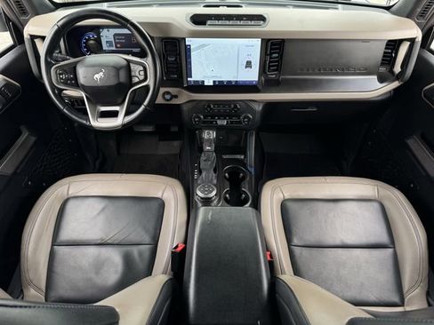 Certified 2023 Ford Bronco Wildtrak AWD/4WD image 9