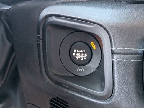 Used 2024 Jeep Wrangler Unlimited Rubicon 392 image 29