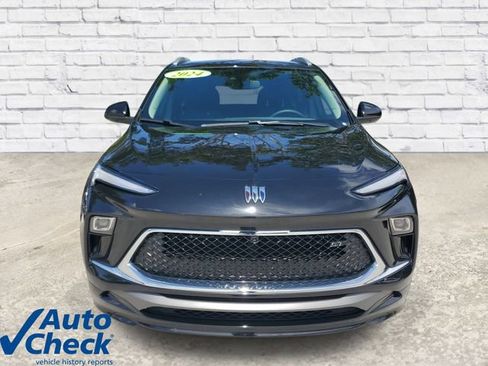 Used 2024 Buick Encore GX Sport Touring w/ Advanced Technology Package FWD image 6