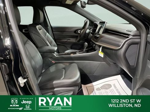 New 2026 Jeep Compass Limited AWD/4WD image 41