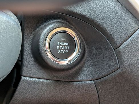 Certified 2025 Subaru Ascent Premium image 27