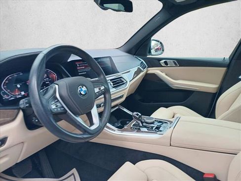Used 2022 BMW X5 xDrive40i w/ Premium Package image 14