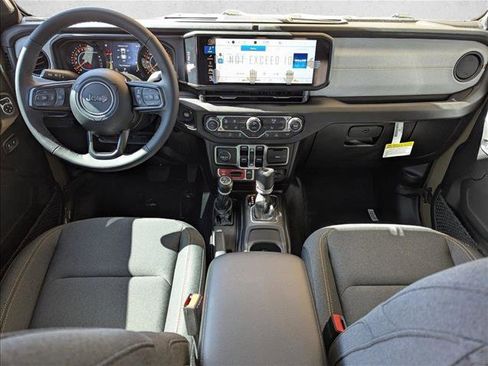 New 2026 Jeep Gladiator Sport image 13