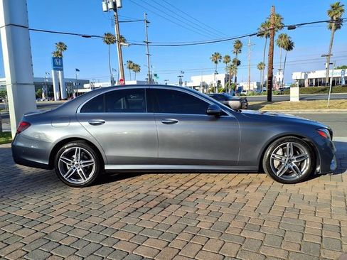 Used 2019 Mercedes-Benz E 300 image 6