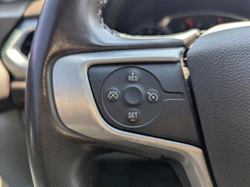 Used 2019 GMC Acadia SLT w/ LPO, Floor Liner Package FWD image 13