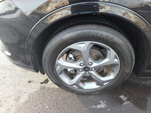 Certified 2024 Ford Escape ST-Line w/ Cold Weather Package image 16