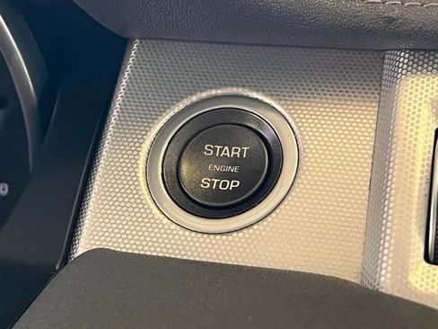 Used 2015 Land Rover Range Rover Evoque Dynamic image 31