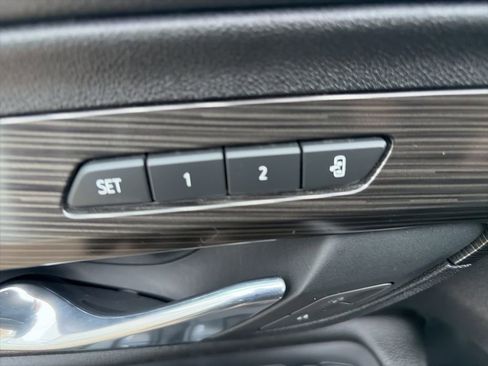 Certified 2021 GMC Terrain SLT image 12