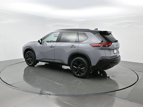 Used 2023 Nissan Rogue SV w/ SV Premium B Package AWD/4WD image 4