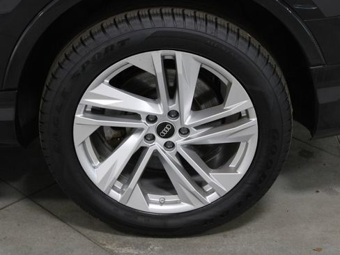 Used 2023 Audi Q7 3.0T Premium Plus image 18