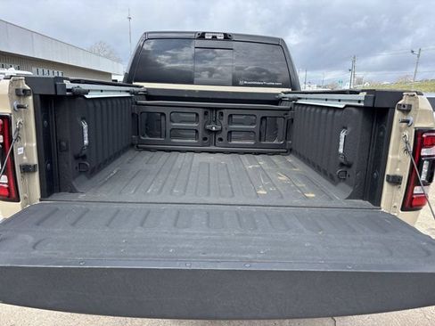 Used 2024 RAM 2500 Limited AWD/4WD image 7