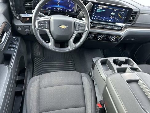 Used 2025 Chevrolet Silverado 1500 LT image 22