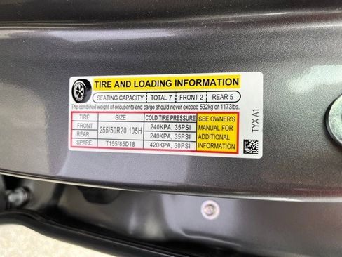 Used 2023 Acura MDX SH-AWD w/ Advance Package image 12