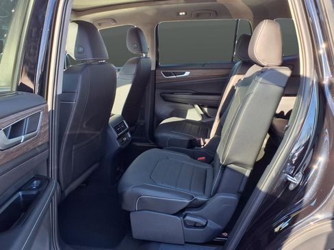 New 2026 Volkswagen Atlas SEL image 31