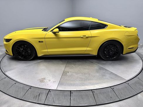 Used 2015 Ford Mustang GT Premium w/ Equipment Group 401A RWD image 7
