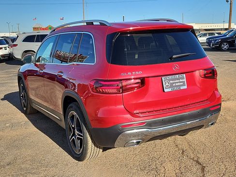 New 2026 Mercedes-Benz GLB 250 image 5