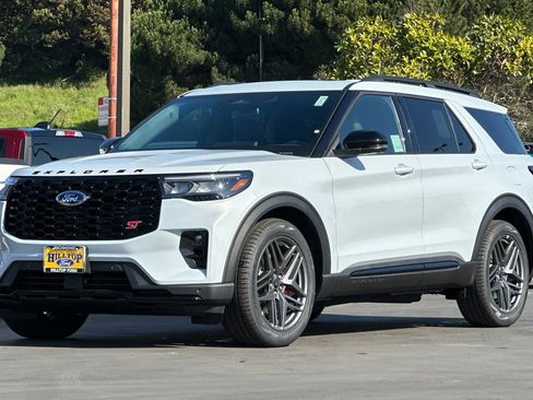 New 2026 Ford Explorer ST w/ Sun And Sound Package image 15