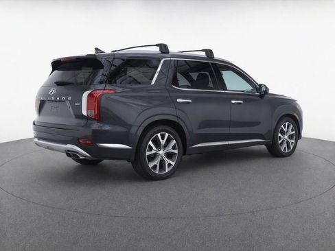 Used 2022 Hyundai Palisade SEL w/ Premium Package AWD/4WD image 4