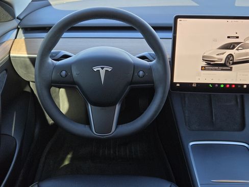 Used 2023 Tesla Model 3 Standard Range image 24