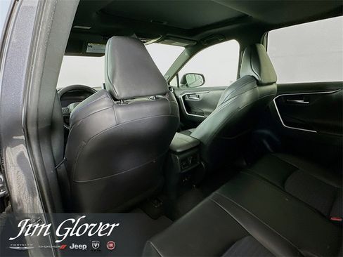 Used 2019 Toyota RAV4 XSE image 17