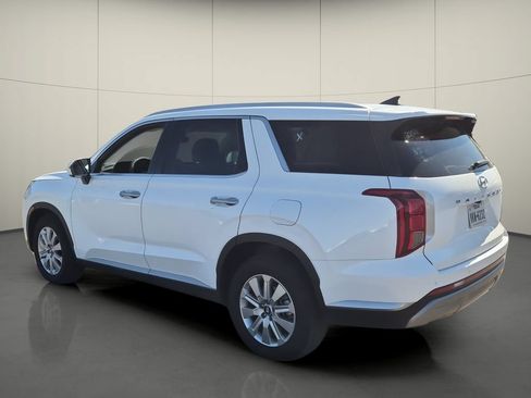 Used 2025 Hyundai Palisade SEL FWD image 5