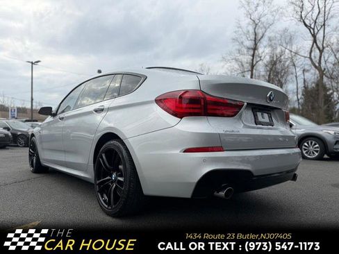 Used 2017 BMW 535i Gran Turismo image 11