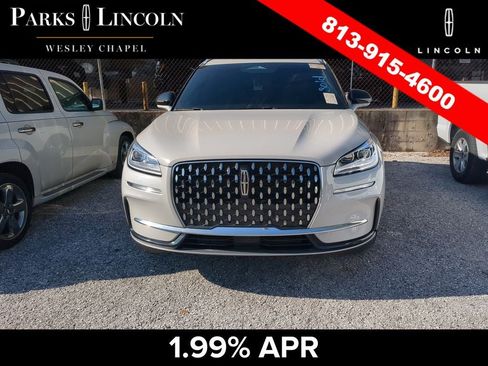 Certified 2023 Lincoln Corsair Reserve FWD image 6