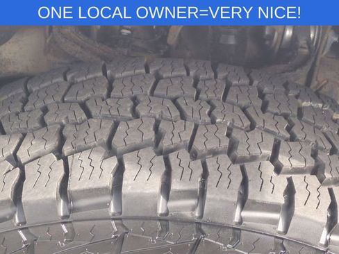 Used 2024 Chevrolet Silverado 2500 Custom w/ Custom Value Package image 11